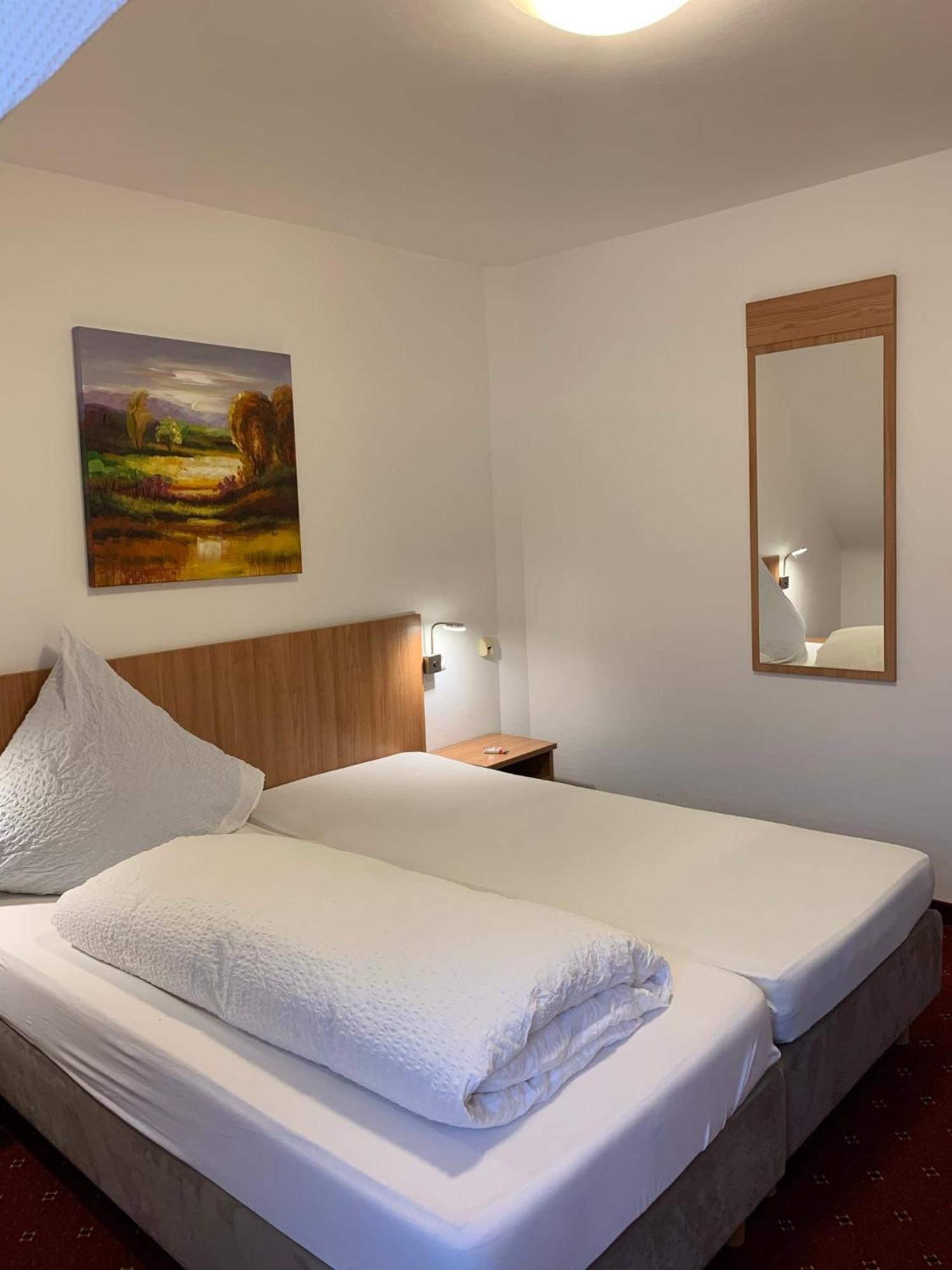 באד לאאספה Hotel Wittgensteiner Hof מראה חיצוני תמונה